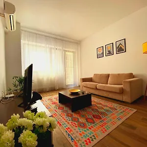 Bellagio - Cozy With Free Gym Bucureşti